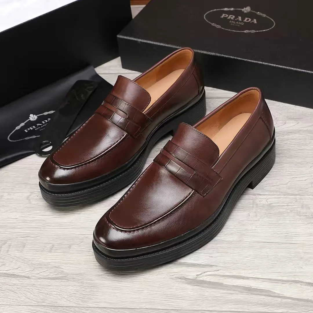 Men's shoes 💰540 💰💰🎩🎩【Prada】Counter 1:1⬆️original reproduction, absolute quality🆗original outsole, high-quality imported rubber, wear-resistant and non-slip, never degummed, upper material: imported first-layer cowhide➕anti-slip foam outsole, official website material, inner material: water-dyed leather lining, 6 colors available! Code number 38-45